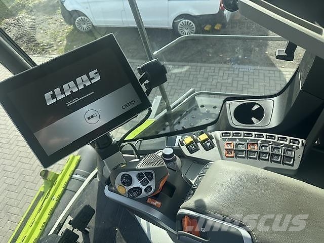 CLAAS LEXION 8800 TT - Convio flex 1380 - ex Demo Kombajni