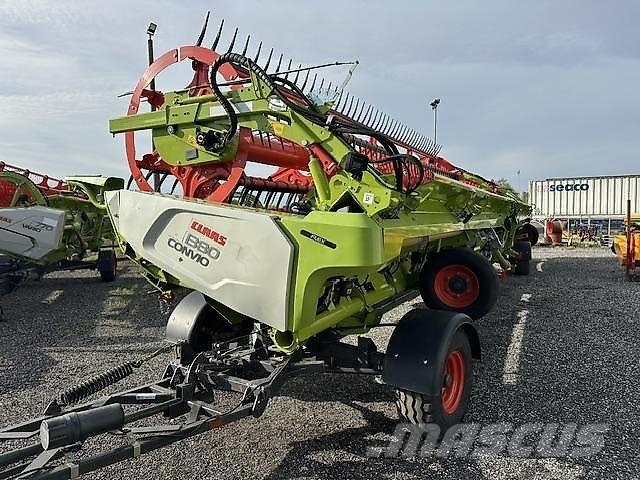 CLAAS LEXION 8800 TT - Convio flex 1380 - ex Demo Kombajni
