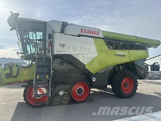 CLAAS LEXION 8800 TT - Convio flex 1380 - ex Demo Kombajni