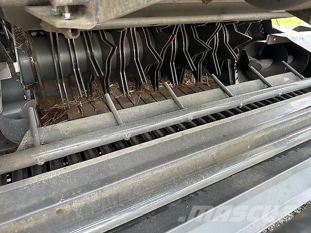 CLAAS VARIANT 560 RC Presse quadre
