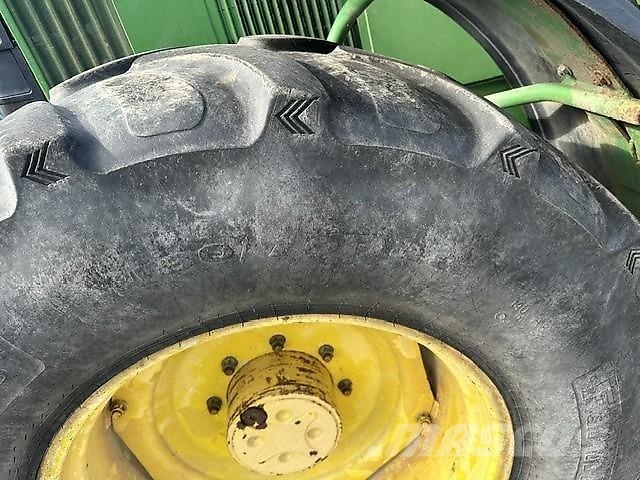 John Deere 6800 Tractors