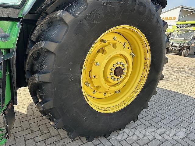 John Deere 8310R Traktorit