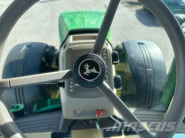 John Deere 8310R Traktorit
