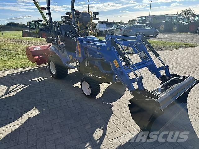 New Holland Boomer 25 C + Sauerburger UMN 1400 Sonstige Landmaschinen