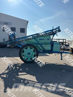 Berthoud Racer 3200/18 Slepesprøyter