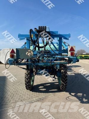 Berthoud Racer 3200/18 Slepesprøyter