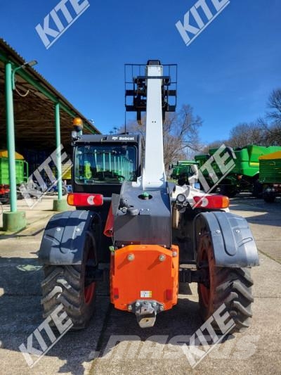 Bobcat TL 30.70 Agri Lauksaimniecības pacēlāji