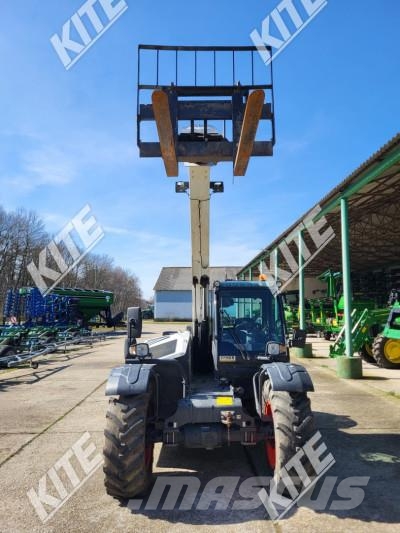 Bobcat TL 30.70 Agri Lauksaimniecības pacēlāji
