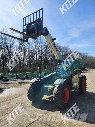 Bobcat TL 30.70 Agri Lauksaimniecības pacēlāji