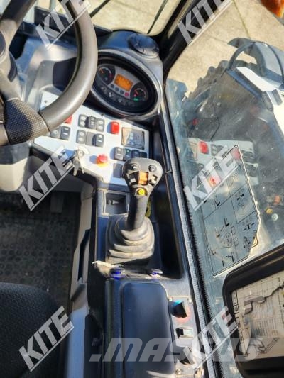 Bobcat TL 30.70 Agri Lauksaimniecības pacēlāji