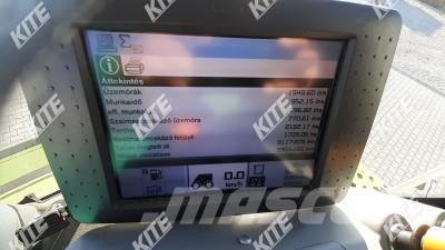 CLAAS Tucano 570 2 WD Sklízecí mlátičky