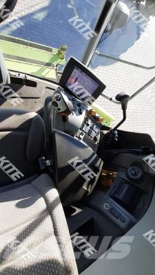 CLAAS Tucano 570 2 WD Sklízecí mlátičky