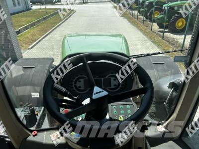Fendt 927 Vario Traktorji