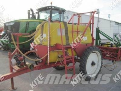 Gambetti Barre 2000/18 Vontatott trágyaszórók