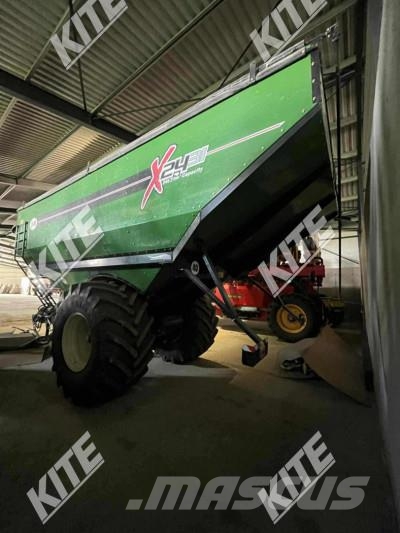 J&M X2431 Utilaje agricole - Altele
