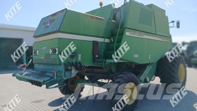John Deere 1550 CWS Combine de secerat