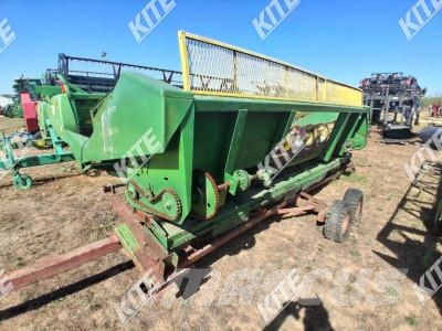 John Deere 443 Glave hederi za kombajne