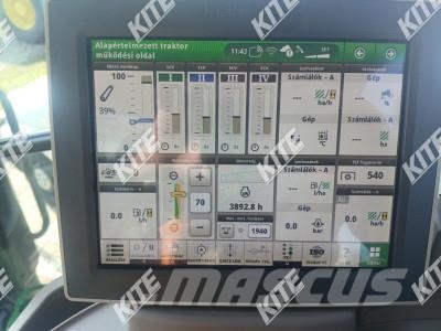 John Deere 6130R Трактори