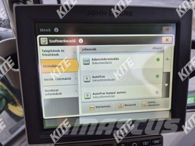 John Deere 6215R Traktorit