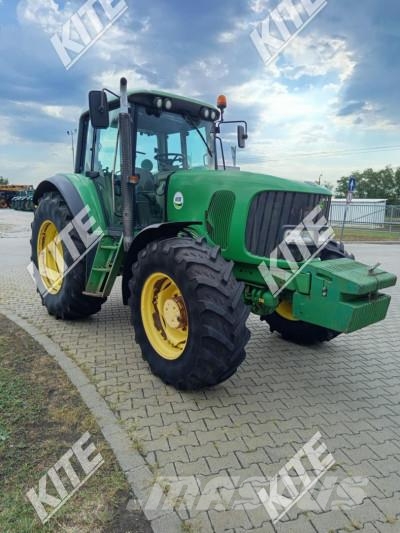 John Deere 6920S الجرارات