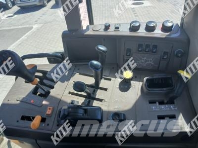 John Deere 6930 Traktoren