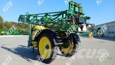 John Deere 732i Причіпні обприскувачі