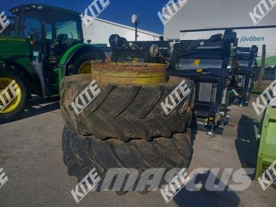 John Deere 7730 Traktori