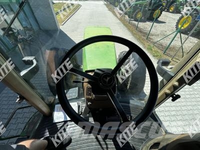 John Deere 8100 Traktori
