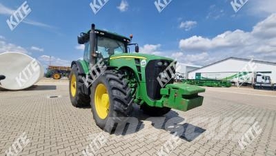 John Deere 8295R Traktori