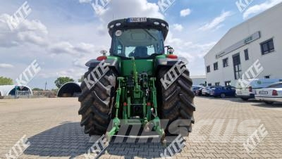 John Deere 8295R Traktori