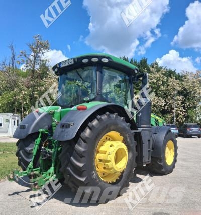 John Deere 8320R Tracteur