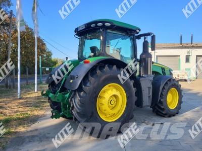 John Deere 8320R Tracteur