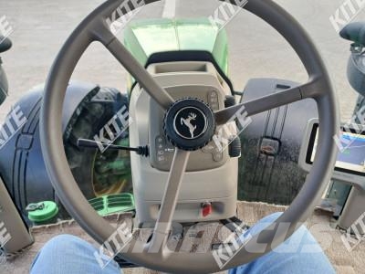 John Deere 8335R Traktorji