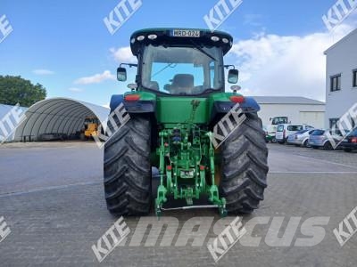 John Deere 8335R Traktorji