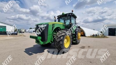 John Deere 8335R Traktori