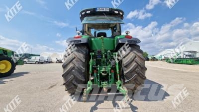 John Deere 8335R Traktori