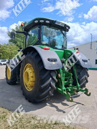 John Deere 8345R الجرارات