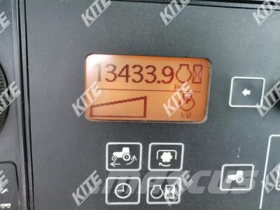 John Deere 8430 الجرارات