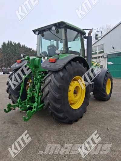John Deere 8530 トラクター