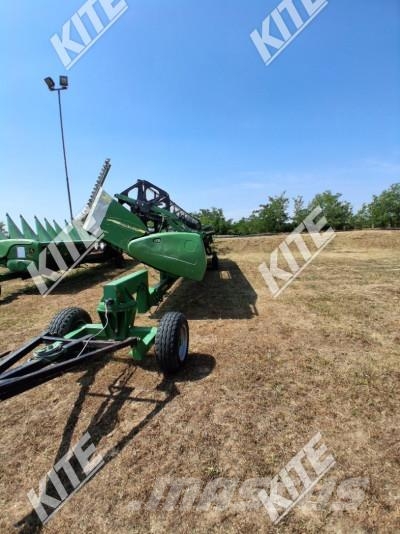 John Deere S680i 2WD Combine de secerat