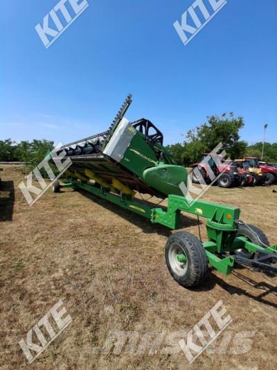 John Deere S680i 2WD Combine de secerat