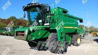 John Deere T550 Kombajni