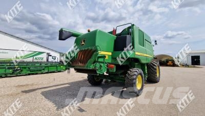 John Deere W650 Kombajni