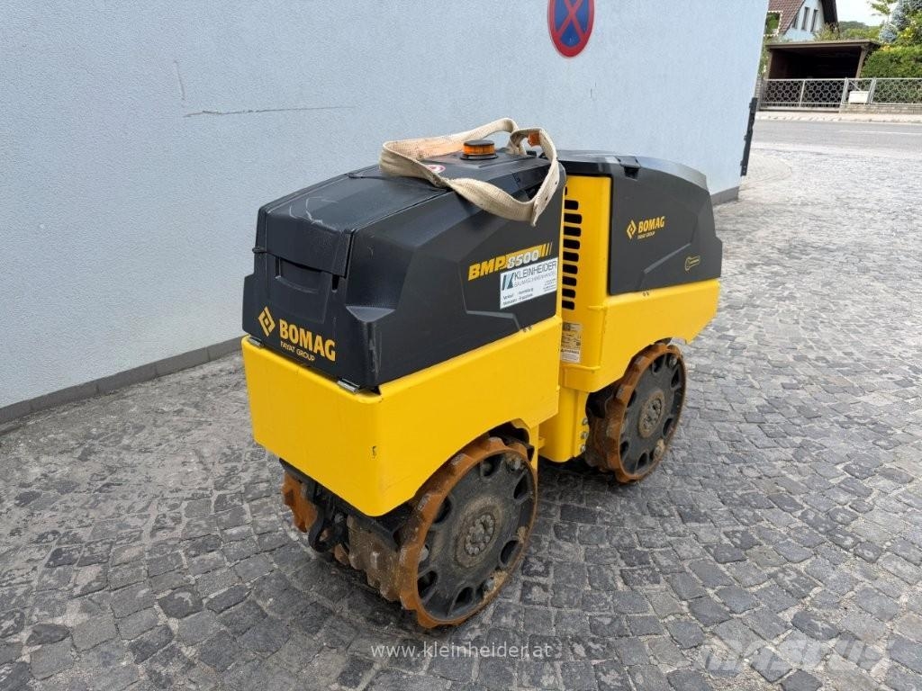 Bomag BMP 8500 Valjci sa duplim bubnjem