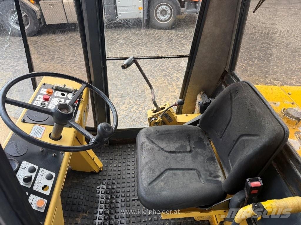 Bomag BW 172 D-2 Valjci sa duplim bubnjem