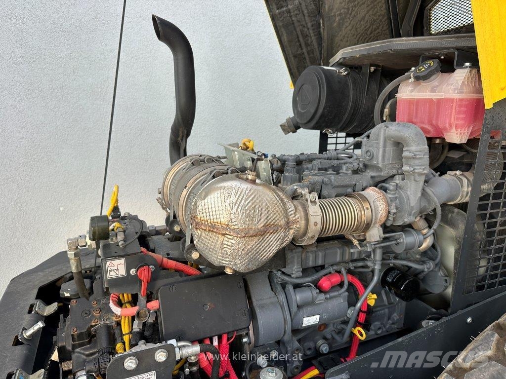 Bomag BW 177 D-5 مداحل ثنائية الاسطوانة