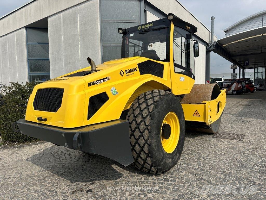 Bomag BW 213 D-5 Tandemové válce
