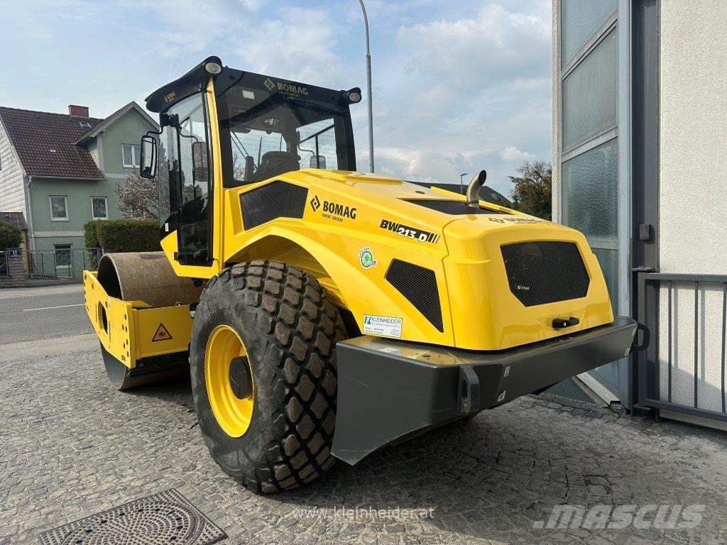 Bomag BW 213 D-5 Tandemové válce