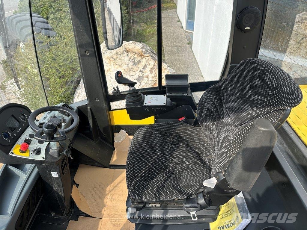 Bomag BW 213 D-5 Tandemové válce