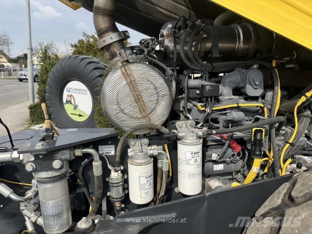 Bomag BW 213 D-5 Tandemové válce
